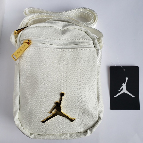 Jordan Other - Air Jordan Jumpman Regal Festival Bag